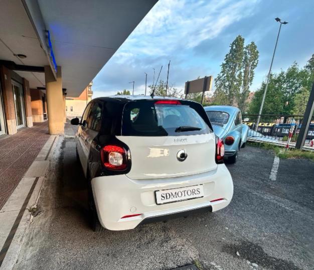 Smart forfour 1.0 Superpassion 71cv twinamic *Promo SD 2026*