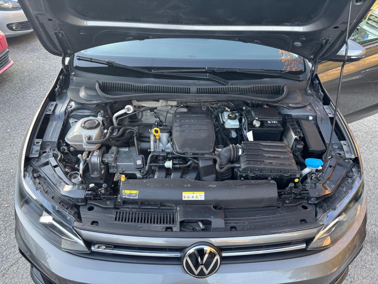 Volkswagen Polo 1.0 5p. R-Line OK NEOPATENTATI