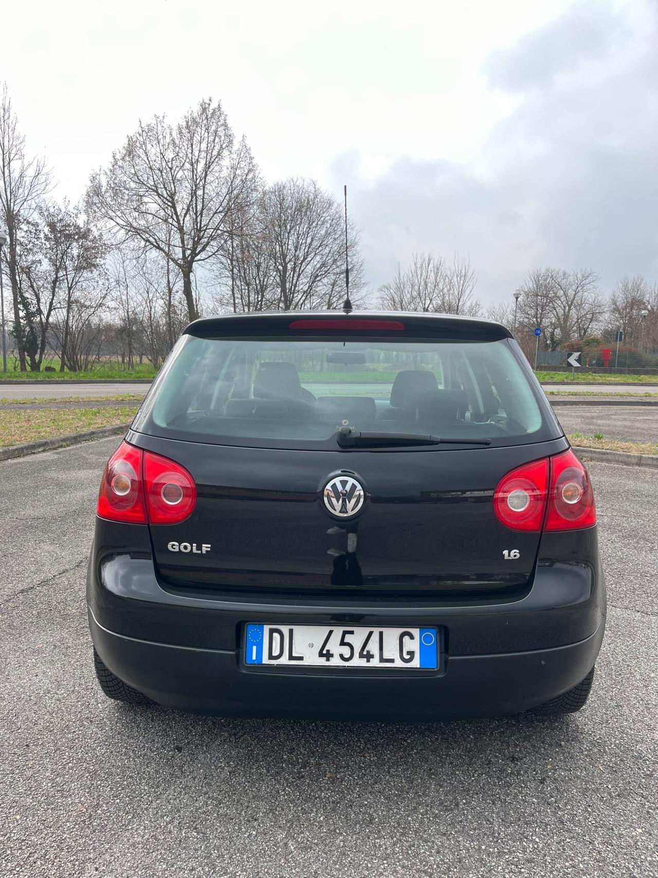 Volkswagen Golf 1.6 3p. Comfortline