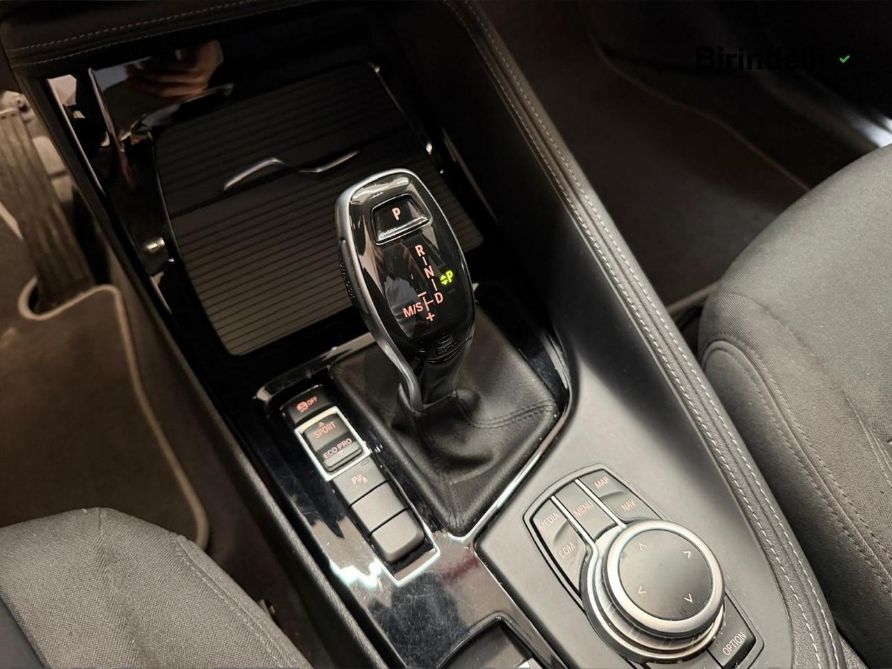 BMW X2 (F39) - X2 sDrive18d Business-X