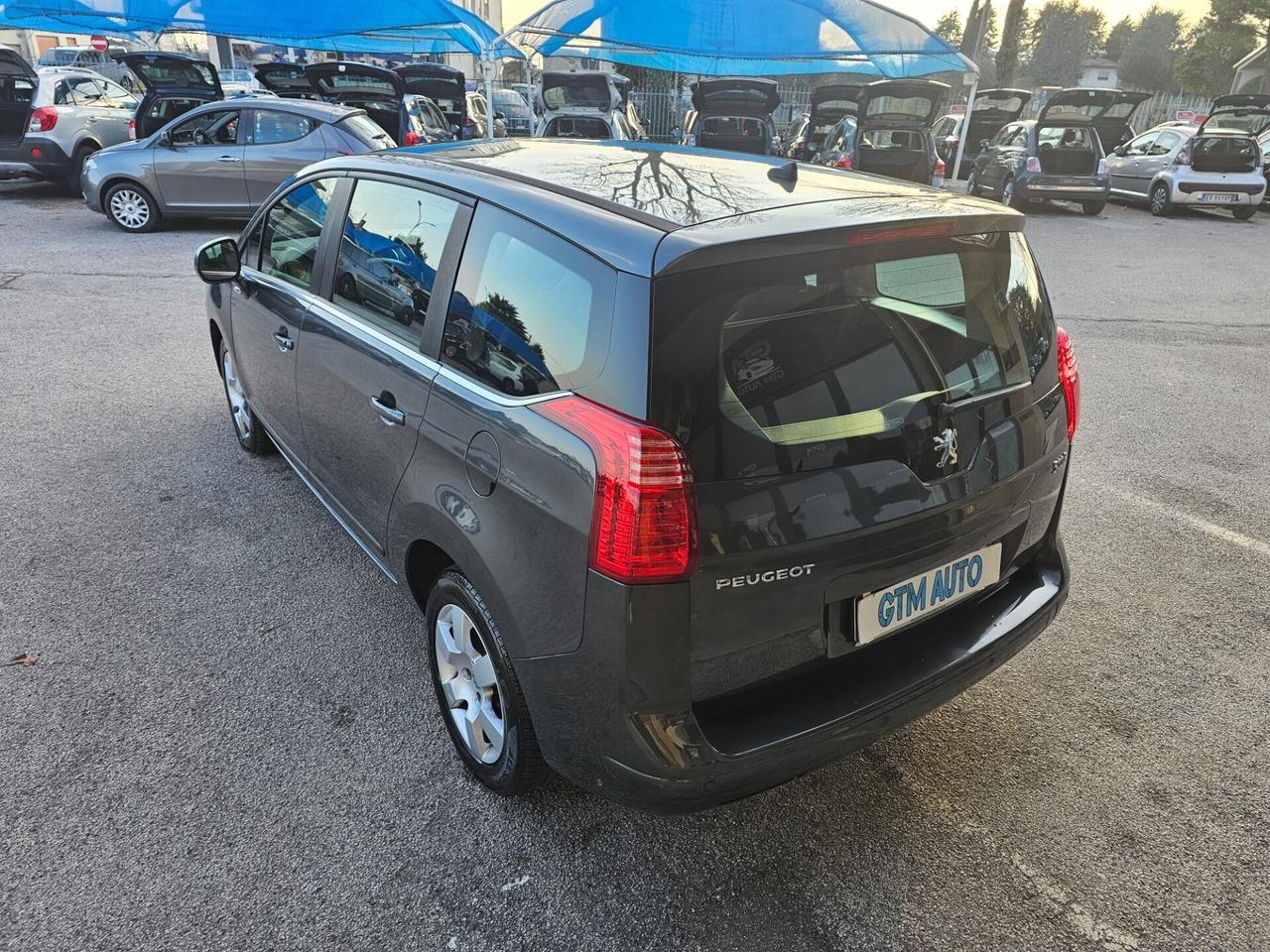 Peugeot 5008 1.6 HDi 112CV Access