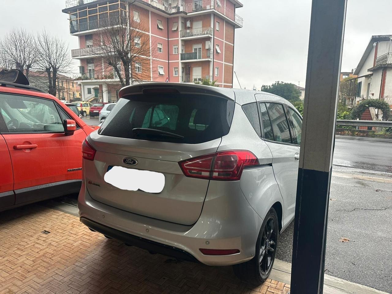 Ford B-Max 1.5 TDCi 75 CV Business