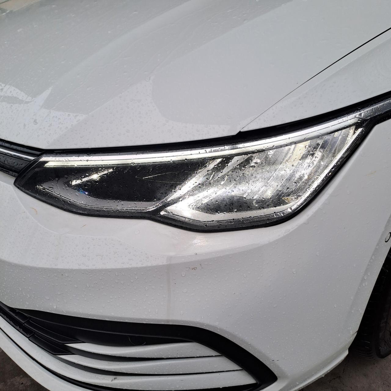 VW GOLF 8- 2.0 TDI - FULL OPT -NEOPATENTATI