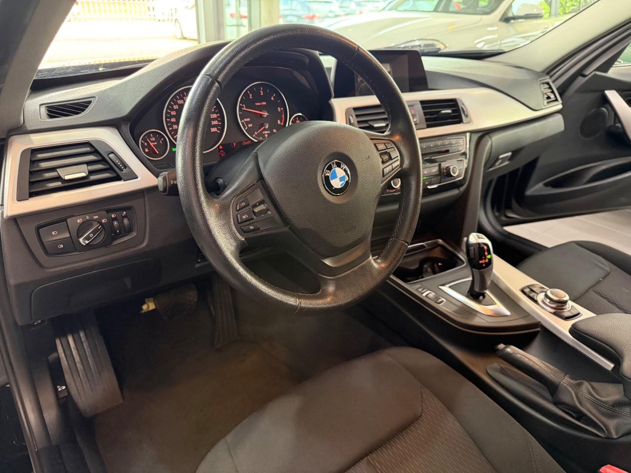 Bmw 318 Touring Business auto 99.000KM!!