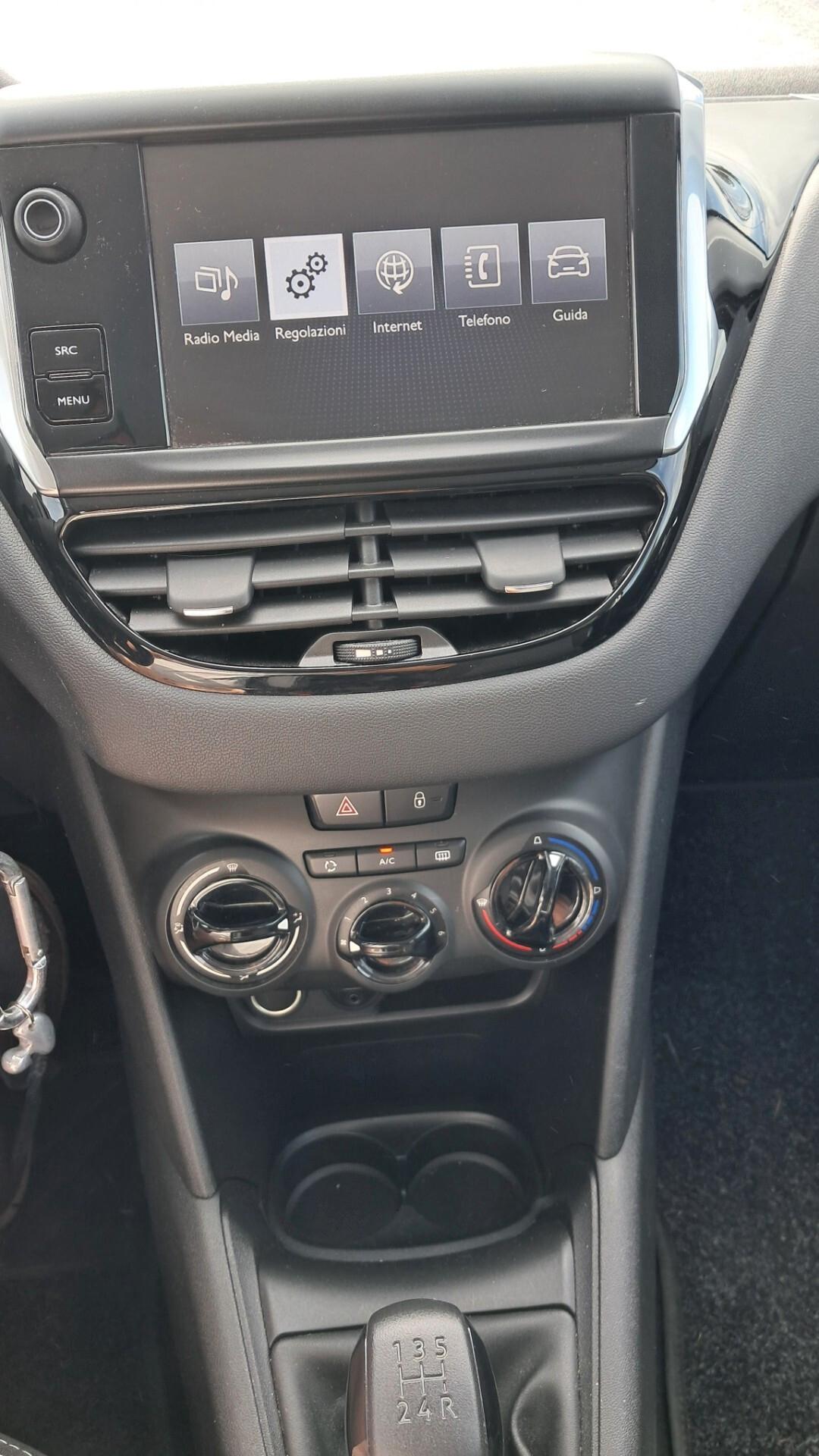 Peugeot 208 1200 5 porte Active