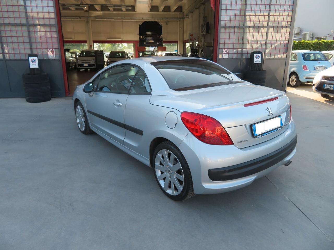 Peugeot 207 1.6 THP 150CV CC Féline