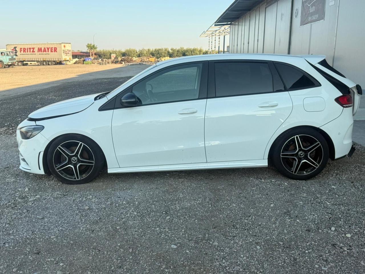 Mercedes-benz B 180 Automatic Premium AMG