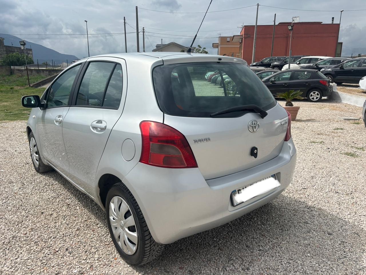 Toyota Yaris 1.3 5 porte Navi
