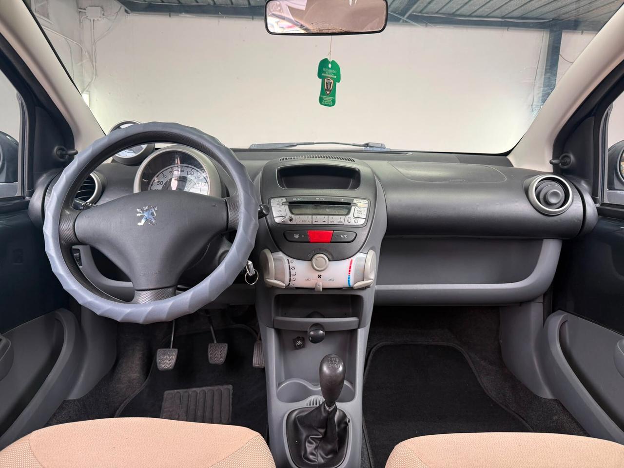 Peugeot 107 GPL 1.0 68CV 5p. Sweet Years