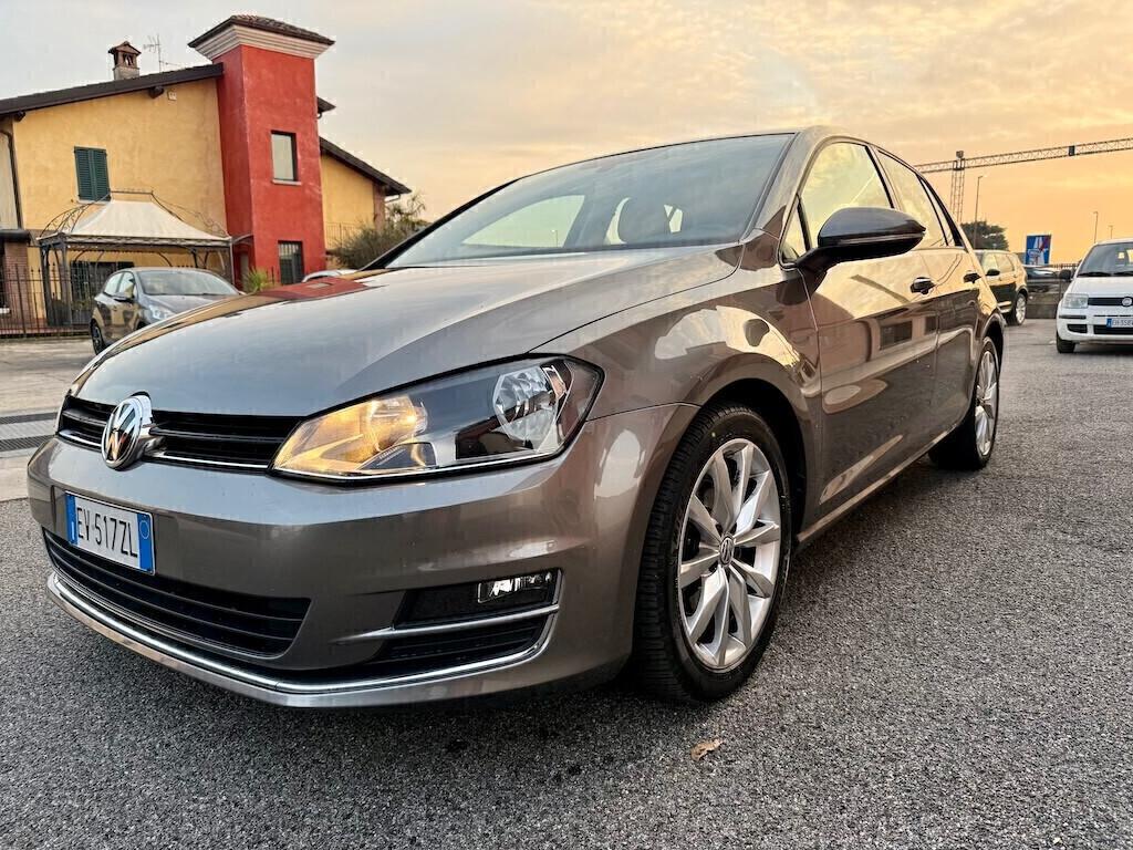 Volkswagen Golf 1.6 TDI 5p. Highline BlueM Euro 6