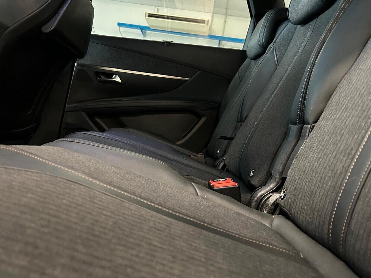 Peugeot 5008 GT LINE BlueHDi 130 EAT8 SPOTICAR