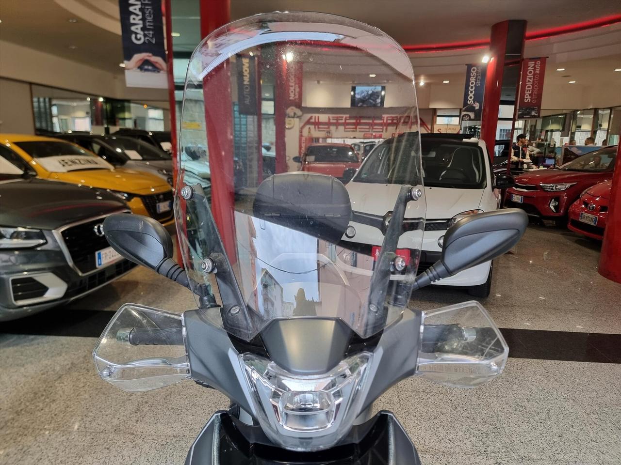 Kymco People 125
