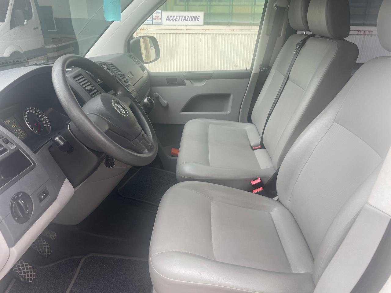 Volkswagen Transporter 2.0 TDI 102CV 8 posti #BP