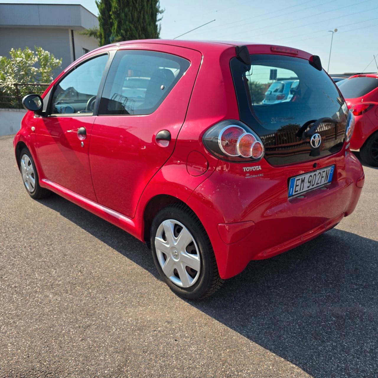 Toyota Aygo 1.0 12V VVT-i 5 porte Sol Connect