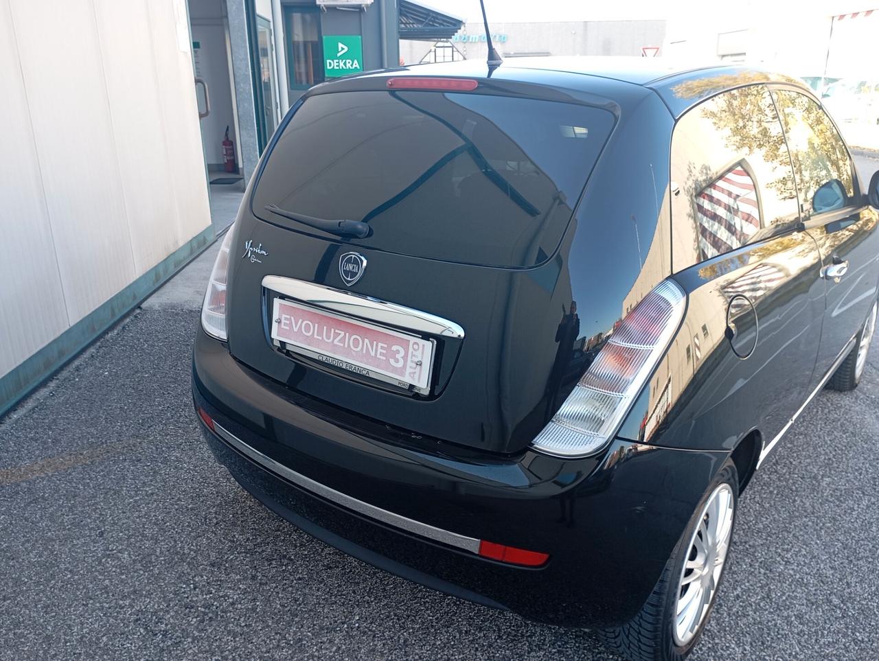 Lancia Ypsilon 1.2 Oro Giallo
