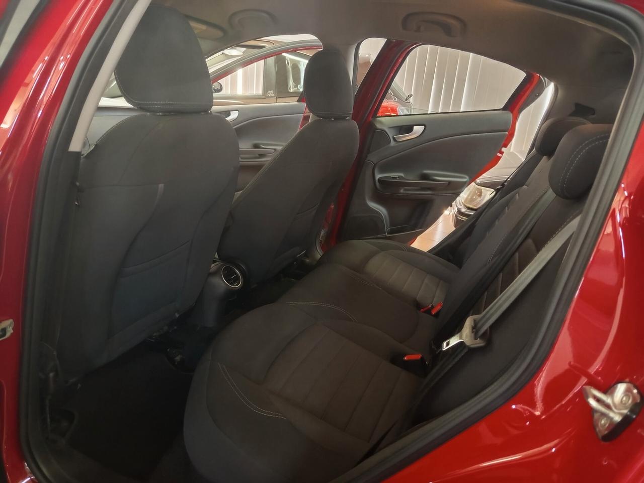Alfa Romeo Giulietta 1.6 JTDm 120 CV Super ok neopatentati