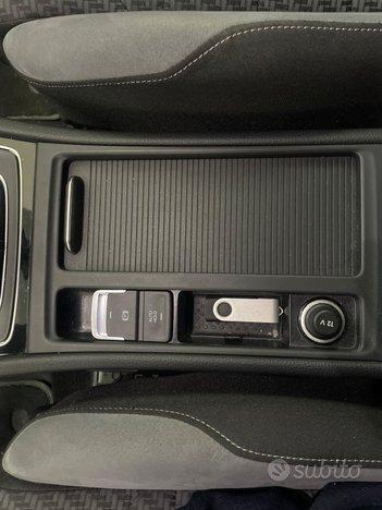 Volkswagen Golf 1.6 TDI 115 CV 5p. Sport Rline