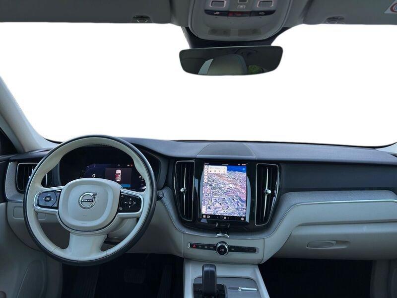 Volvo XC60 B4 197+14 CV Mild Hybrid Diesel Automatico Plus Dark N1 Autocarro