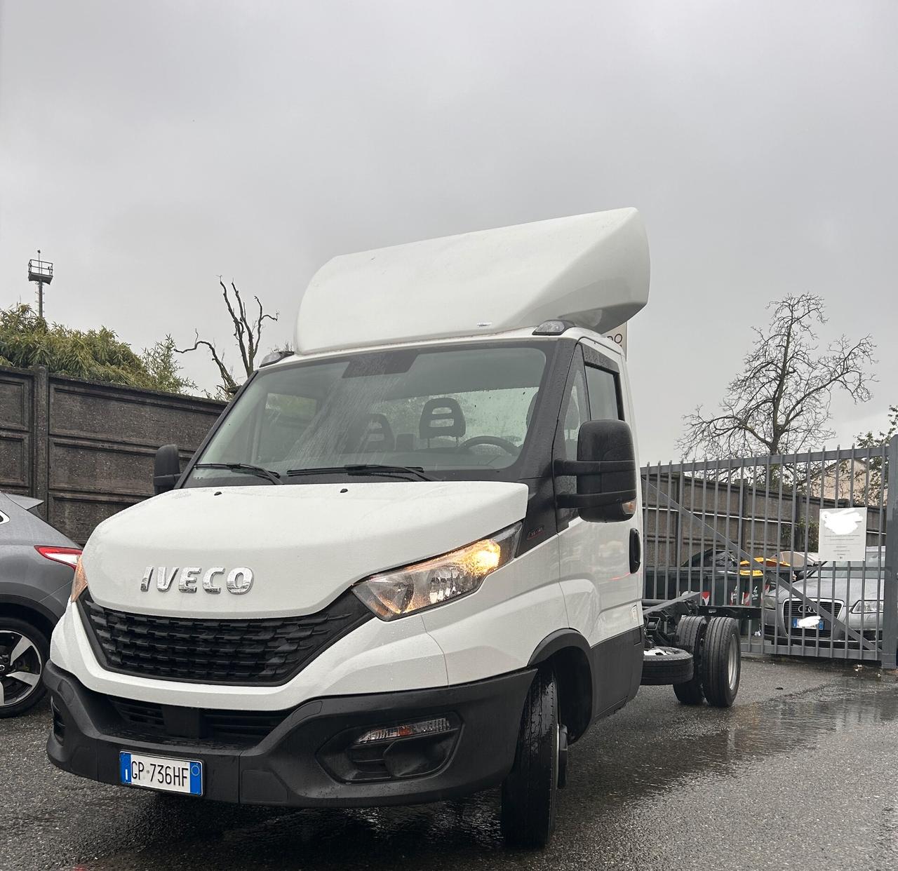 Iveco Daily 35S16H 3.0 HPT PC Cabinato