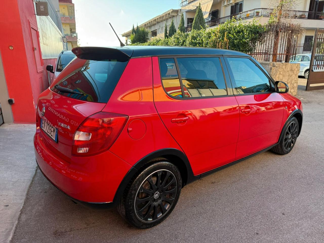 Skoda Fabia 1.2 70cv 5p. Monte-Carlo - 2014