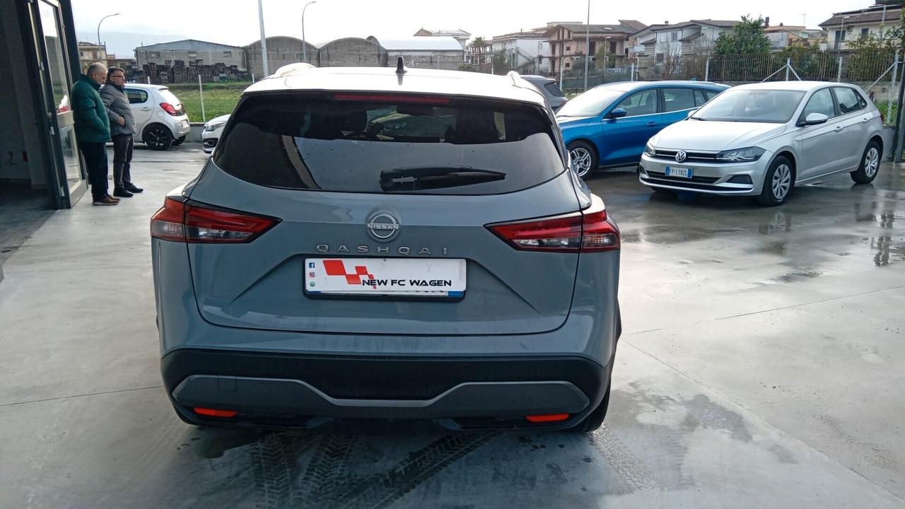Nissan Qashqai MHEV 140 CV Tekna SINISTRATO
