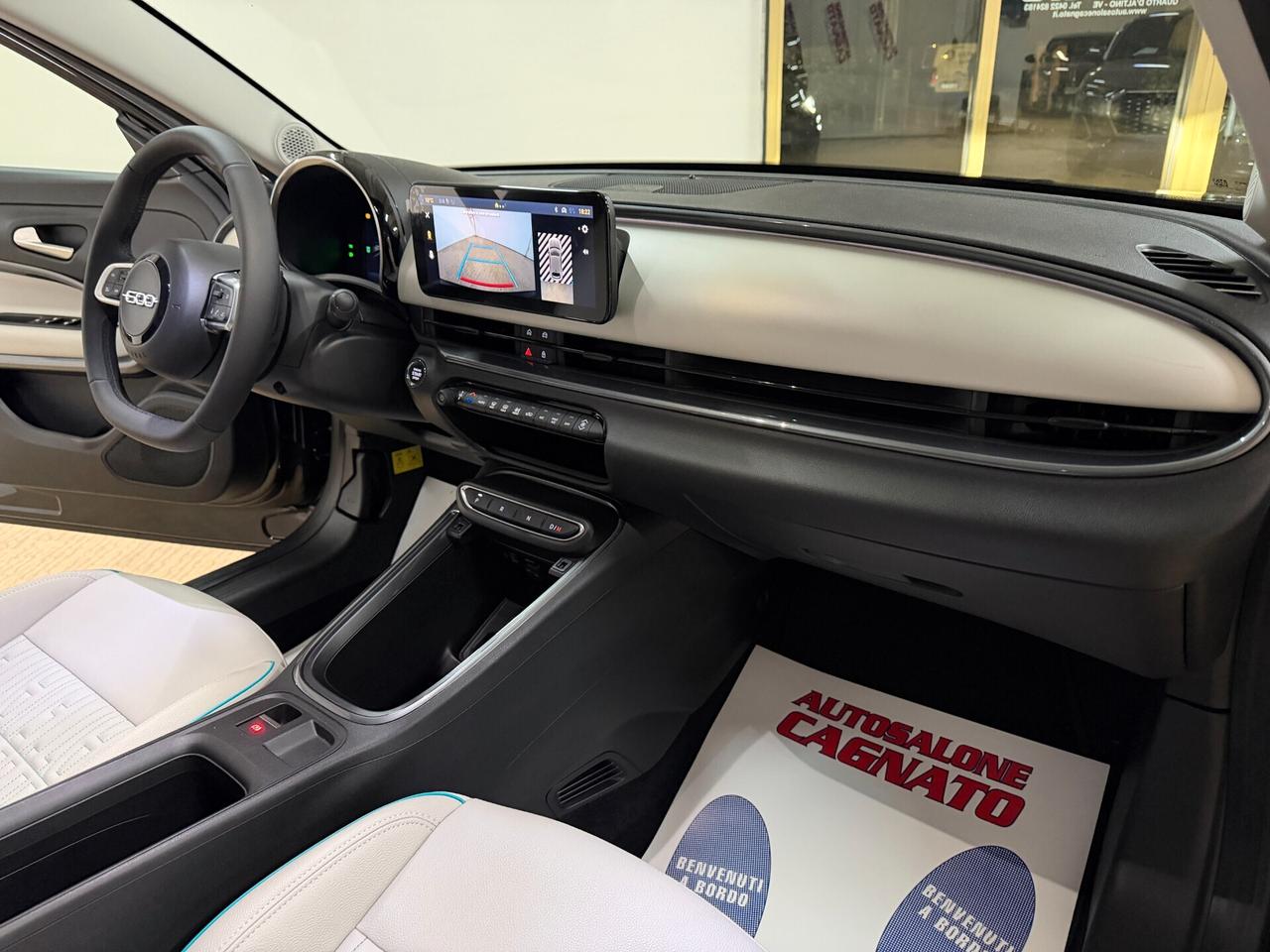 Fiat 600 Hybrid 110 CV DCT MHEV La Prima II