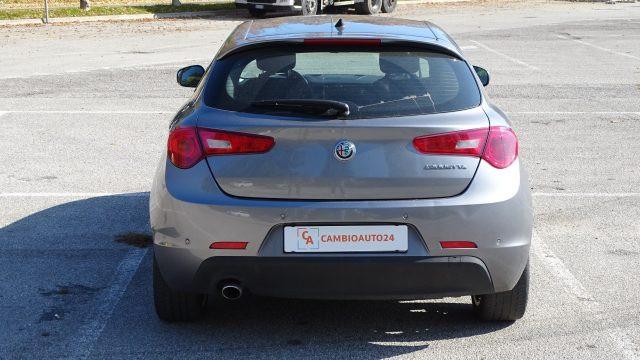 ALFA ROMEO Giulietta 1.6 JTDm, Automatica TCT, 120 CV, Versione Super..