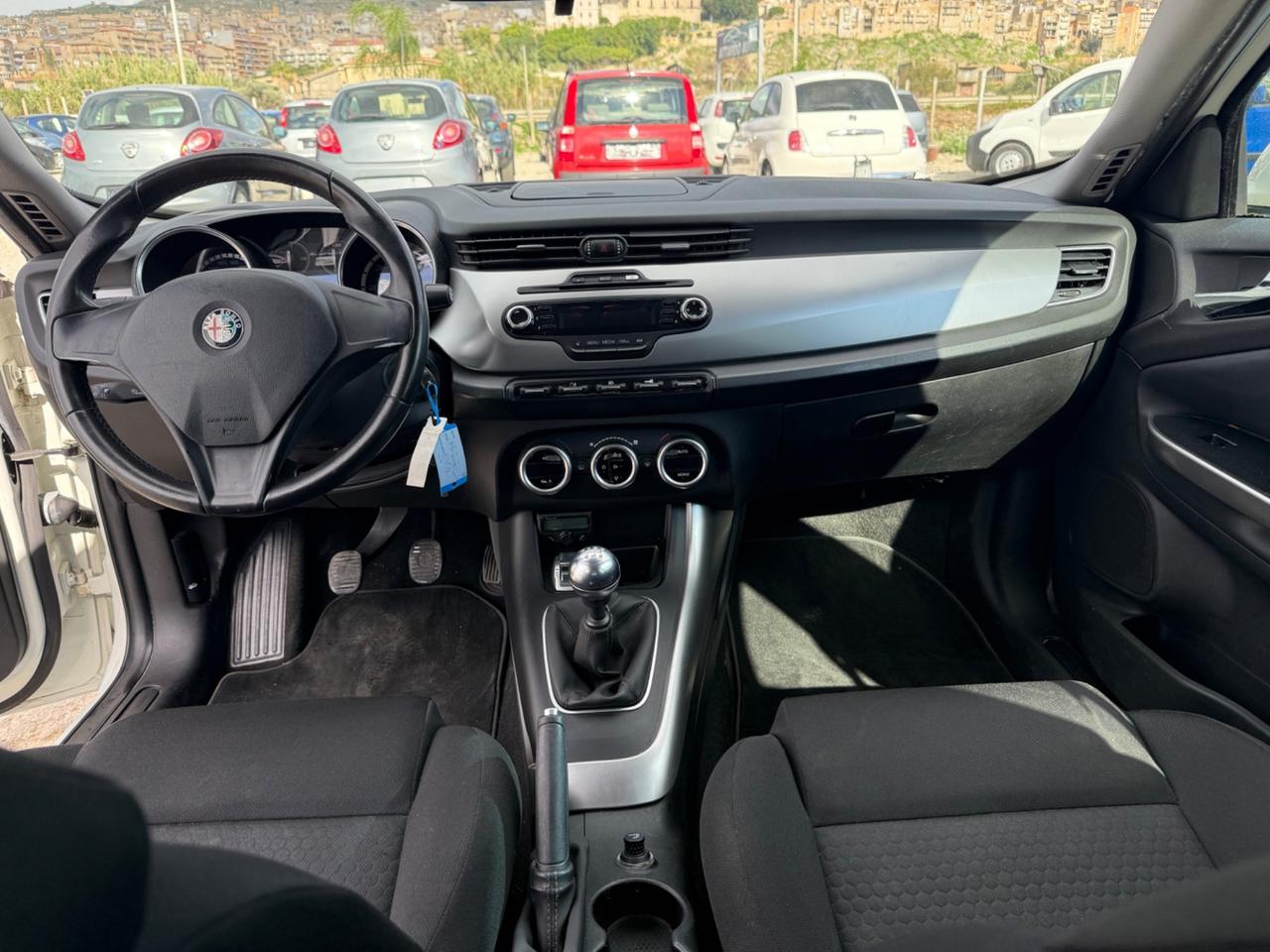 Alfa Romeo Giulietta 1.6 JTDm-2 105 CV Distinctive