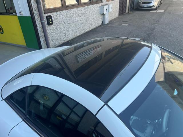 MERCEDES-BENZ SLK 200 Sport