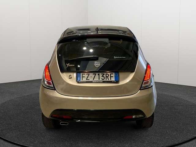 Lancia Ypsilon 1.2 Gold 69cv *NEOPATENTATI*