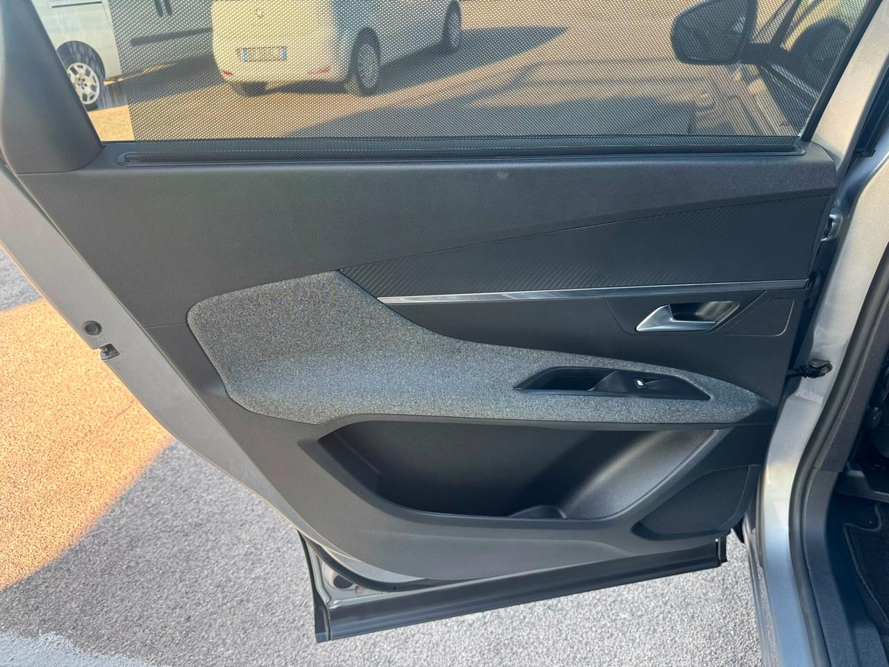 Peugeot 5008 1.5HDI 7POSTI 88.000KM