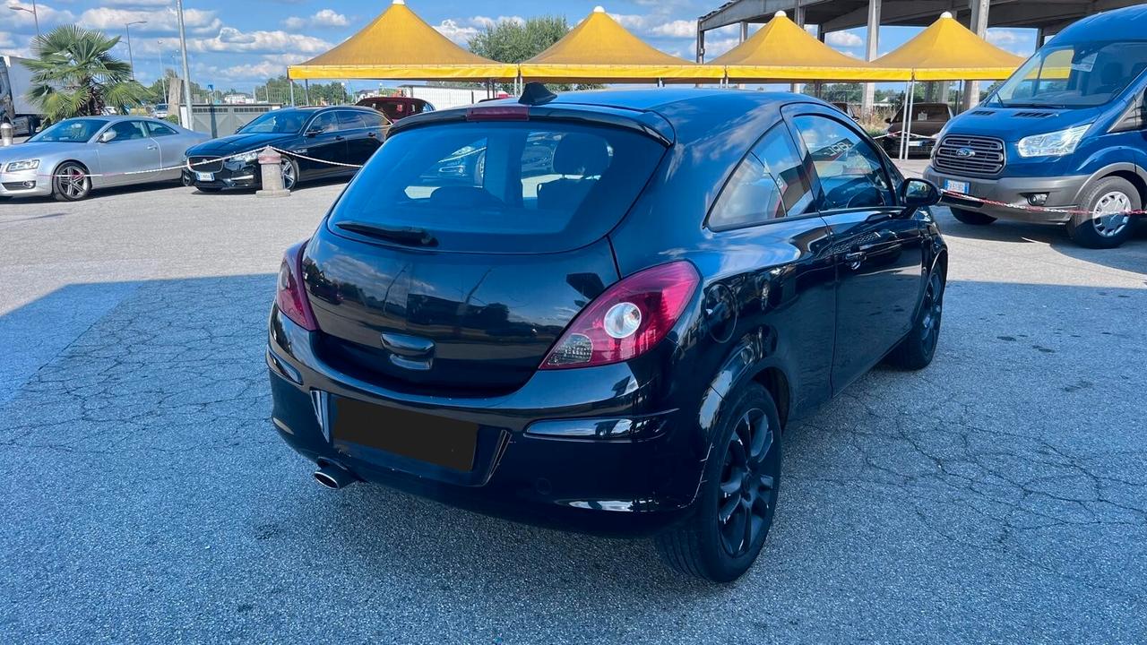 Opel Corsa 1.3 CDTI 90CV 5 porte Cosmo