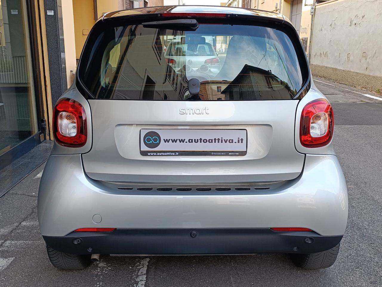 Smart ForTwo 70 1.0 twinamic aut. solo Km 8.142
