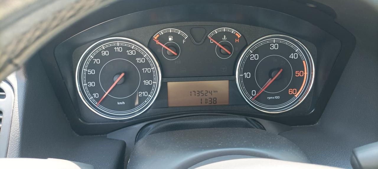 Fiat Croma 1.9 Multijet 16V Dynamic