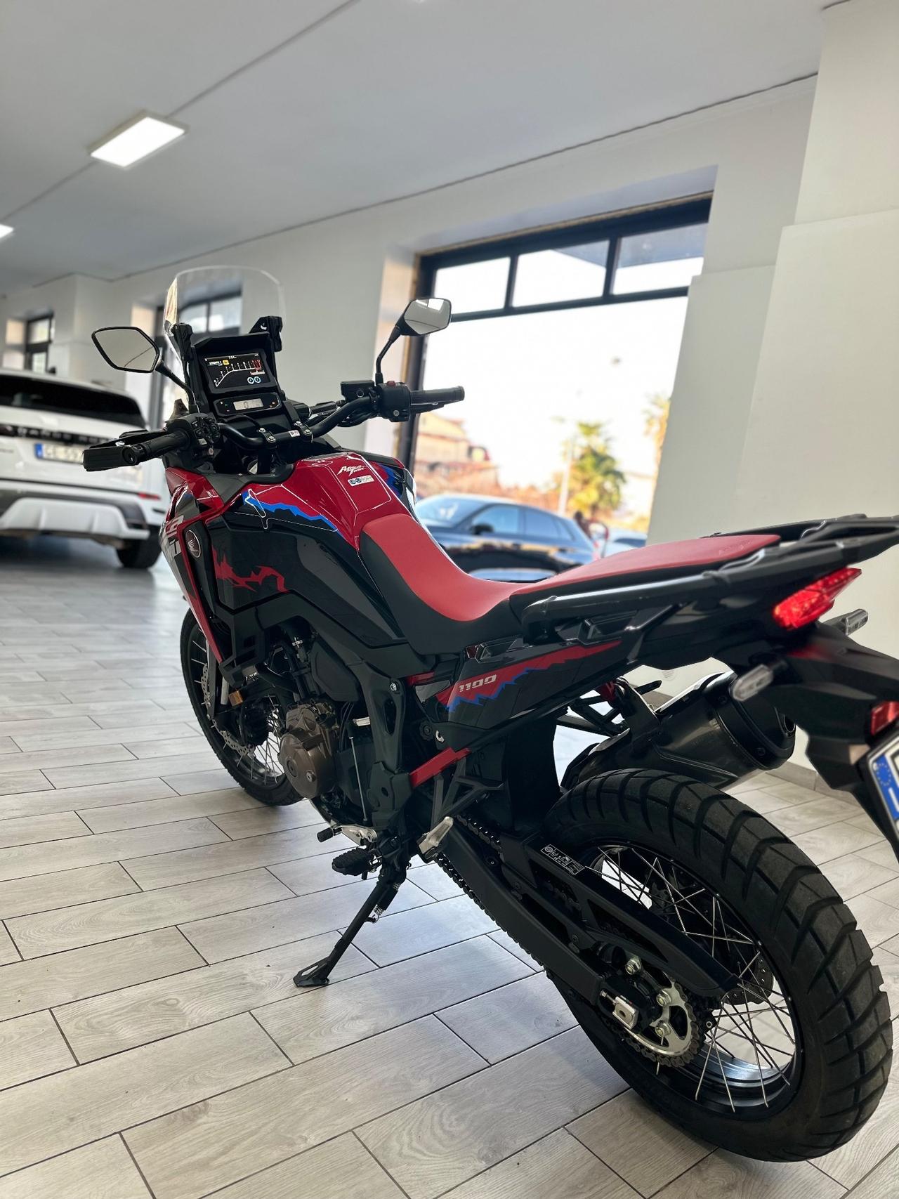 Honda Africa Twin 1100 2025