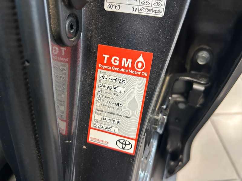 TOYOTA Yaris IV 2020 - Yaris 1.5h Lounge