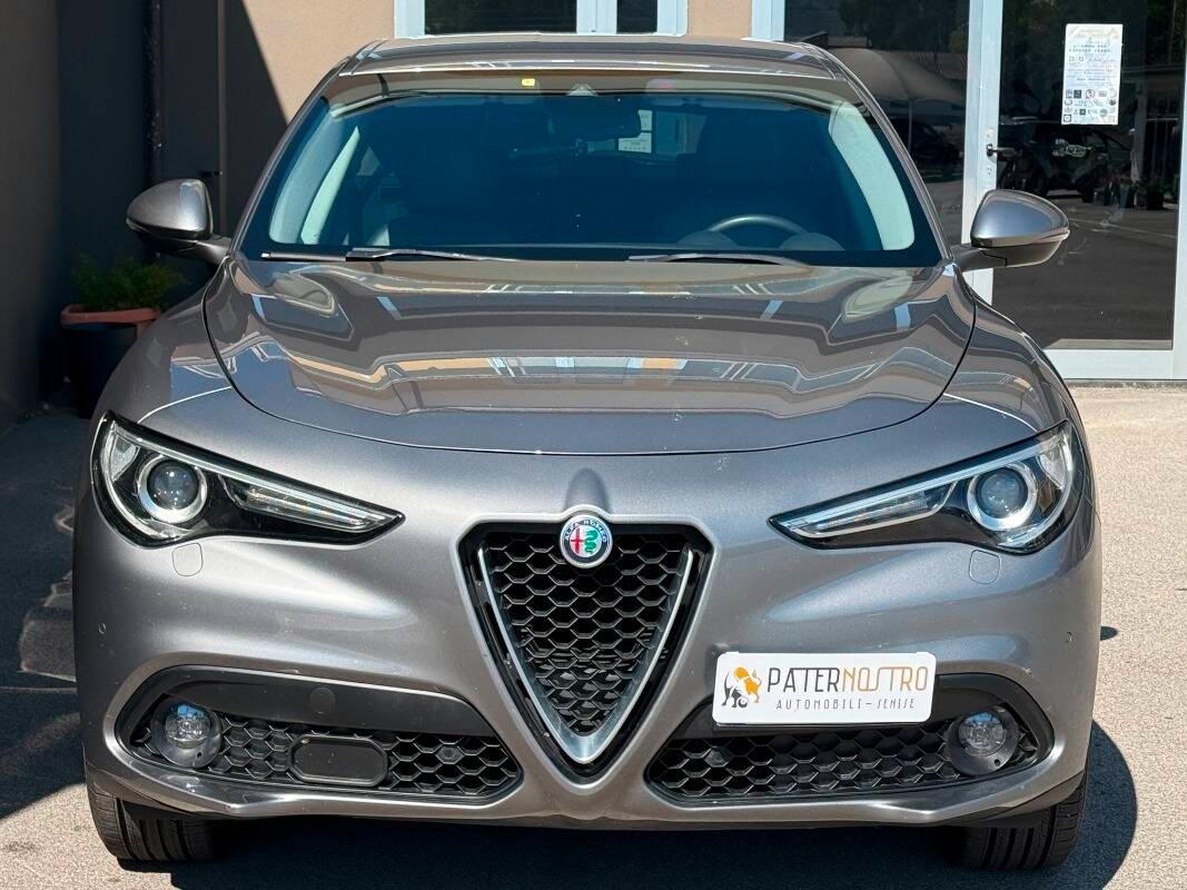 Alfa Romeo Stelvio 2.2 t Executive Q4 210cv auto
