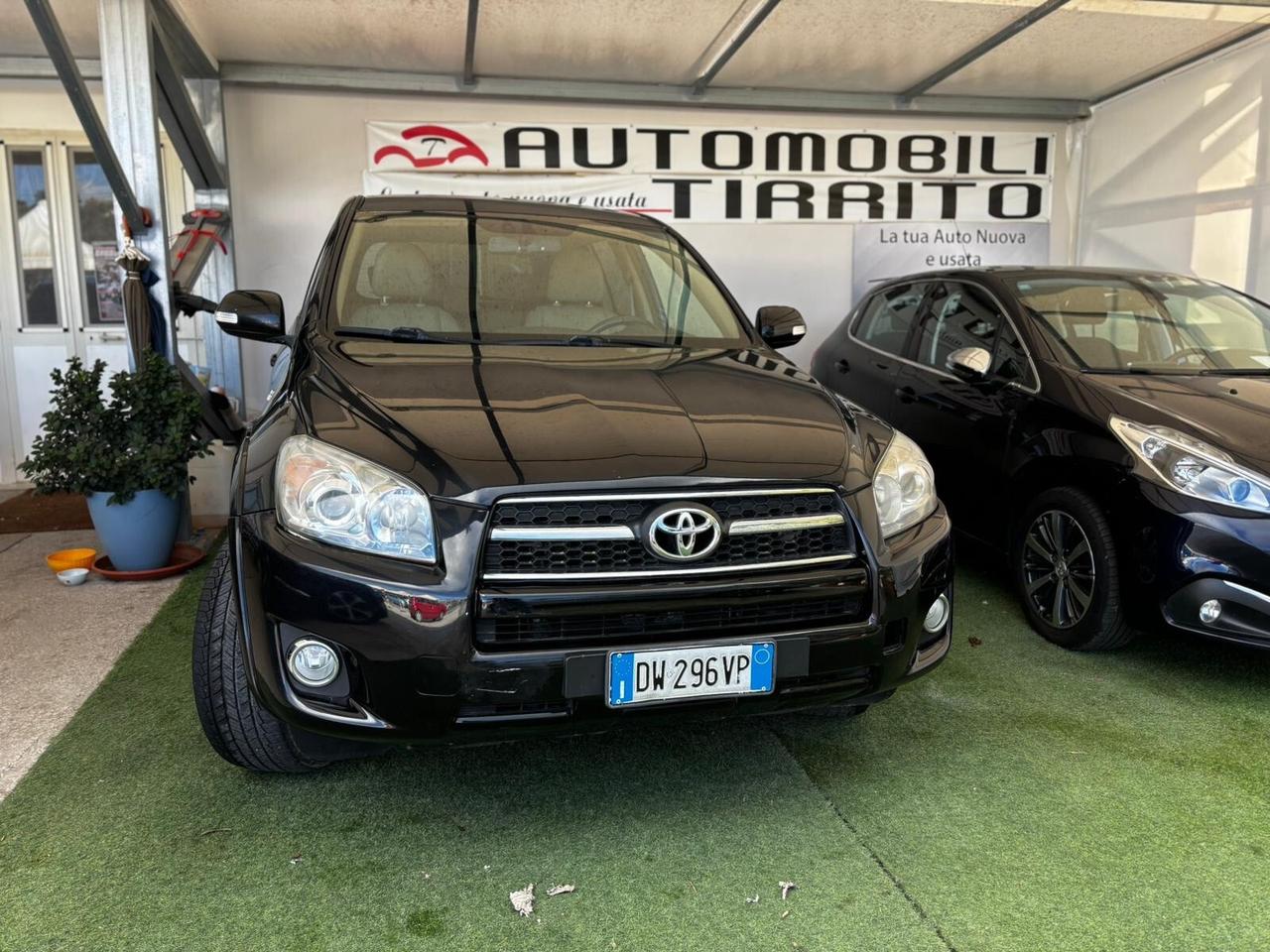 Toyota RAV4 Crossover 2.2 D-Cat A/T 150 CV Luxury