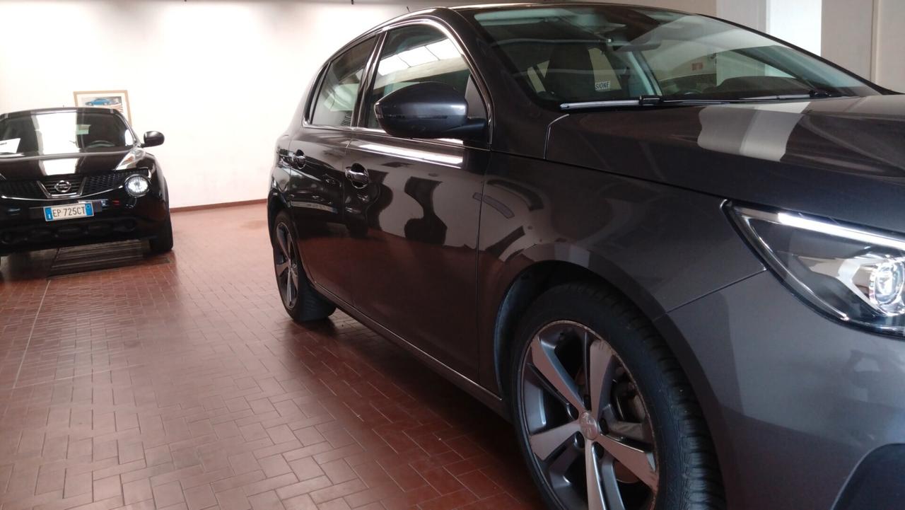 Peugeot 308 BlueHDi 120 S&S EAT6 Allure