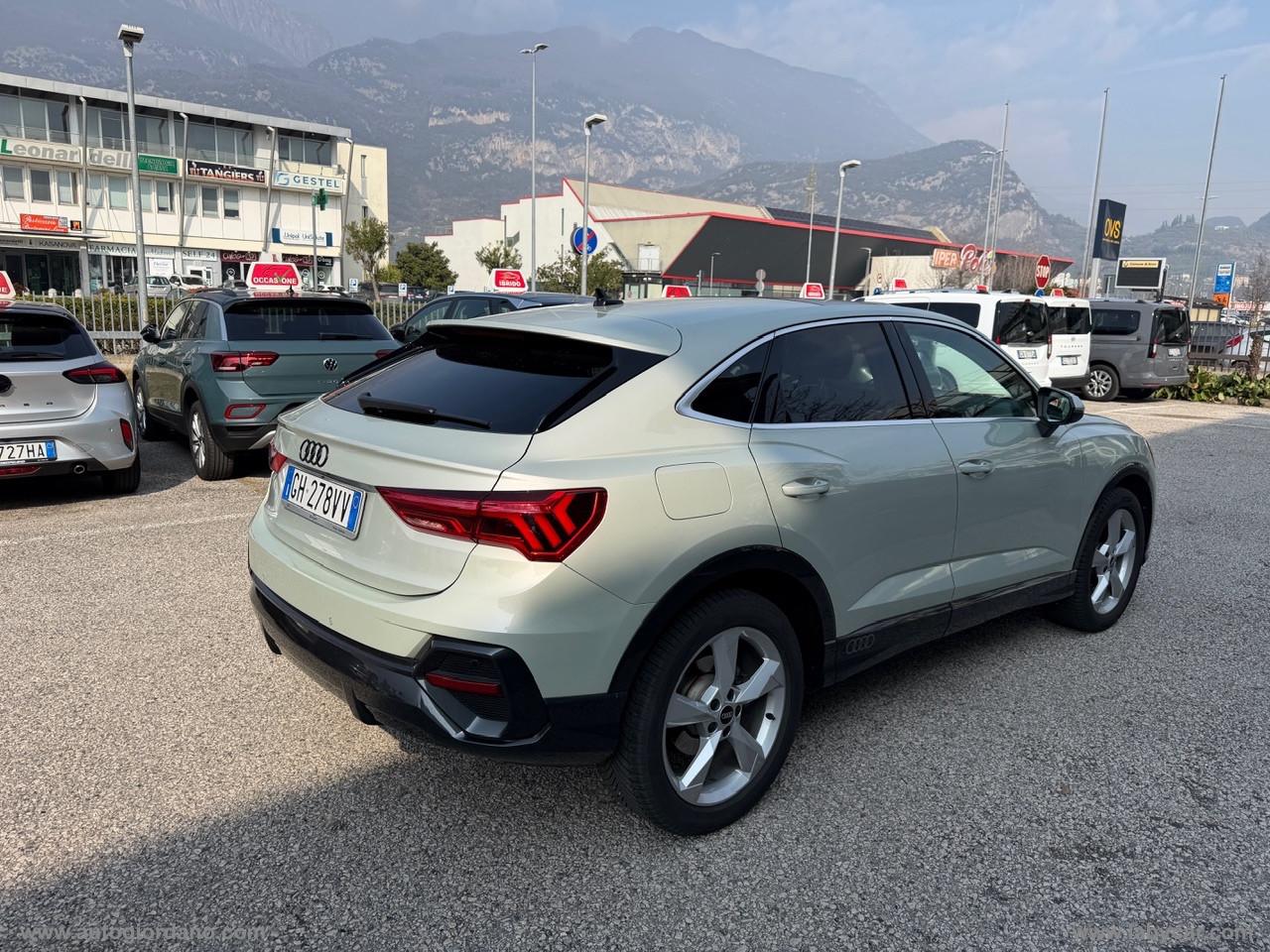 AUDI Q3 SPB 35 TDI S tronic Business ADVANCED Plus