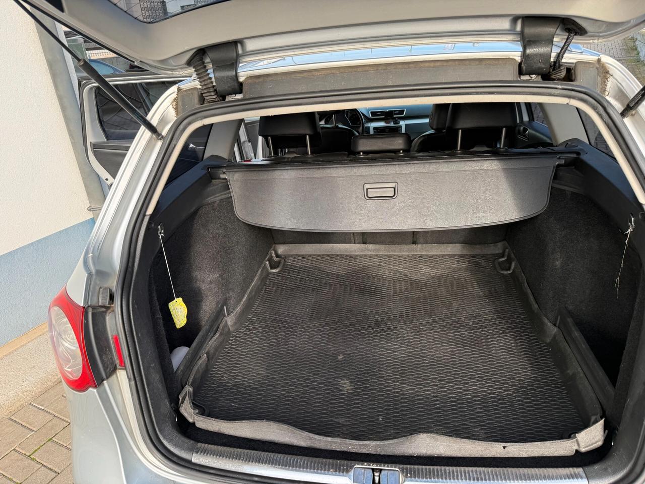 Volkswagen Passat 2.0 TDI DPF Var. Highline MOTORE NUOVO