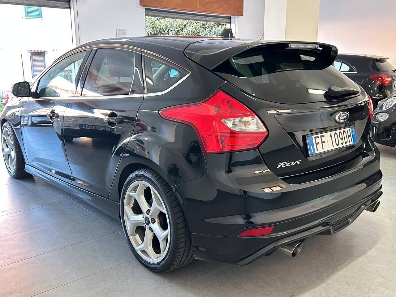 Ford Focus ST PACK - TETTO APRIBILE