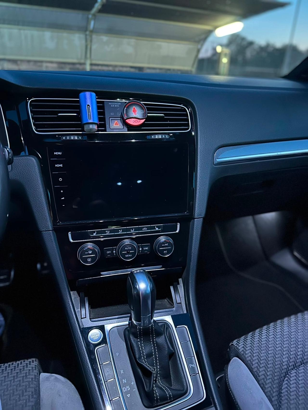 VOLKSWAGEN GOLF 7.5 R-LINE PERFORMANCE DSG – FULL OPTIONAL