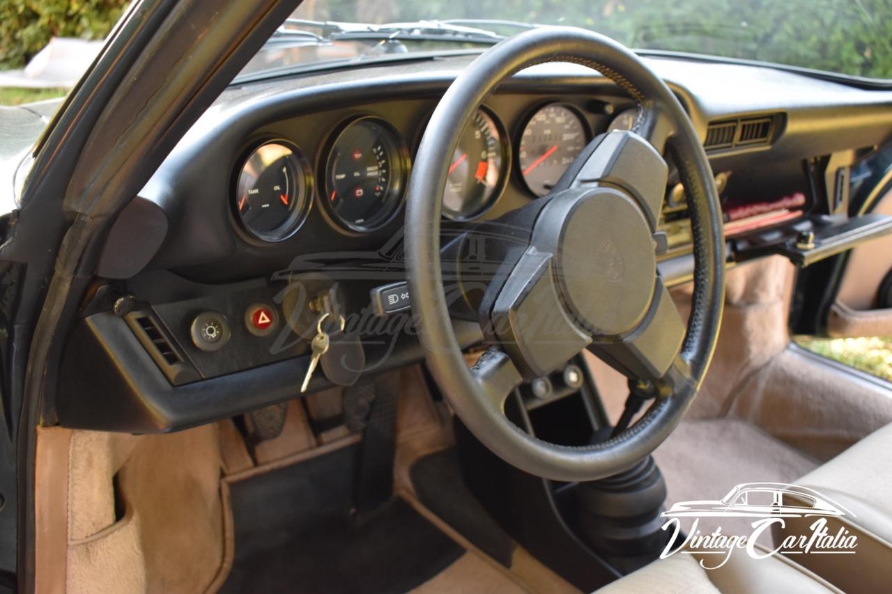 Porsche 911 SC Targa
