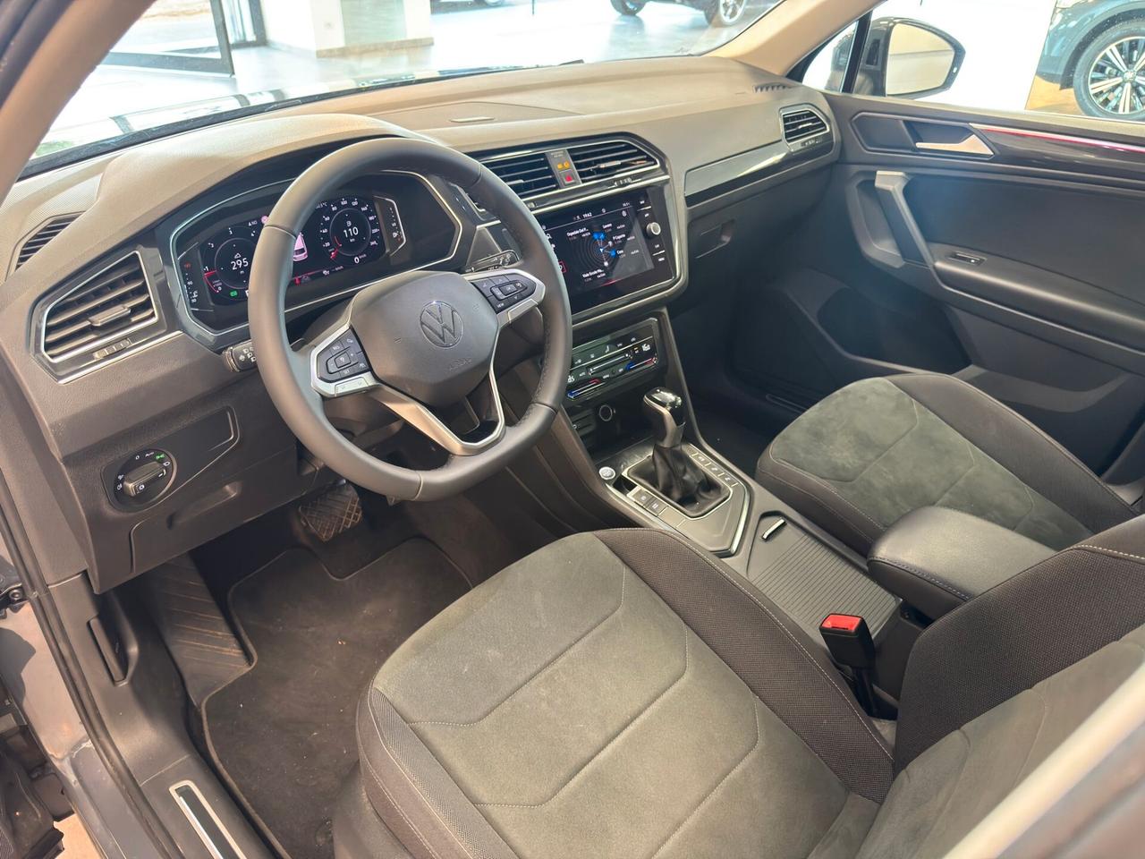 Volkswagen Tiguan 2.0 TDI 150 CV SCR DSG Elegance