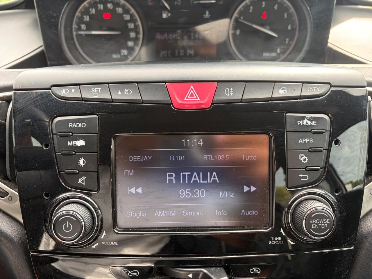 LANCIA YPSILON 1.2 136.000 KM ANNO 2016 GARANTITA