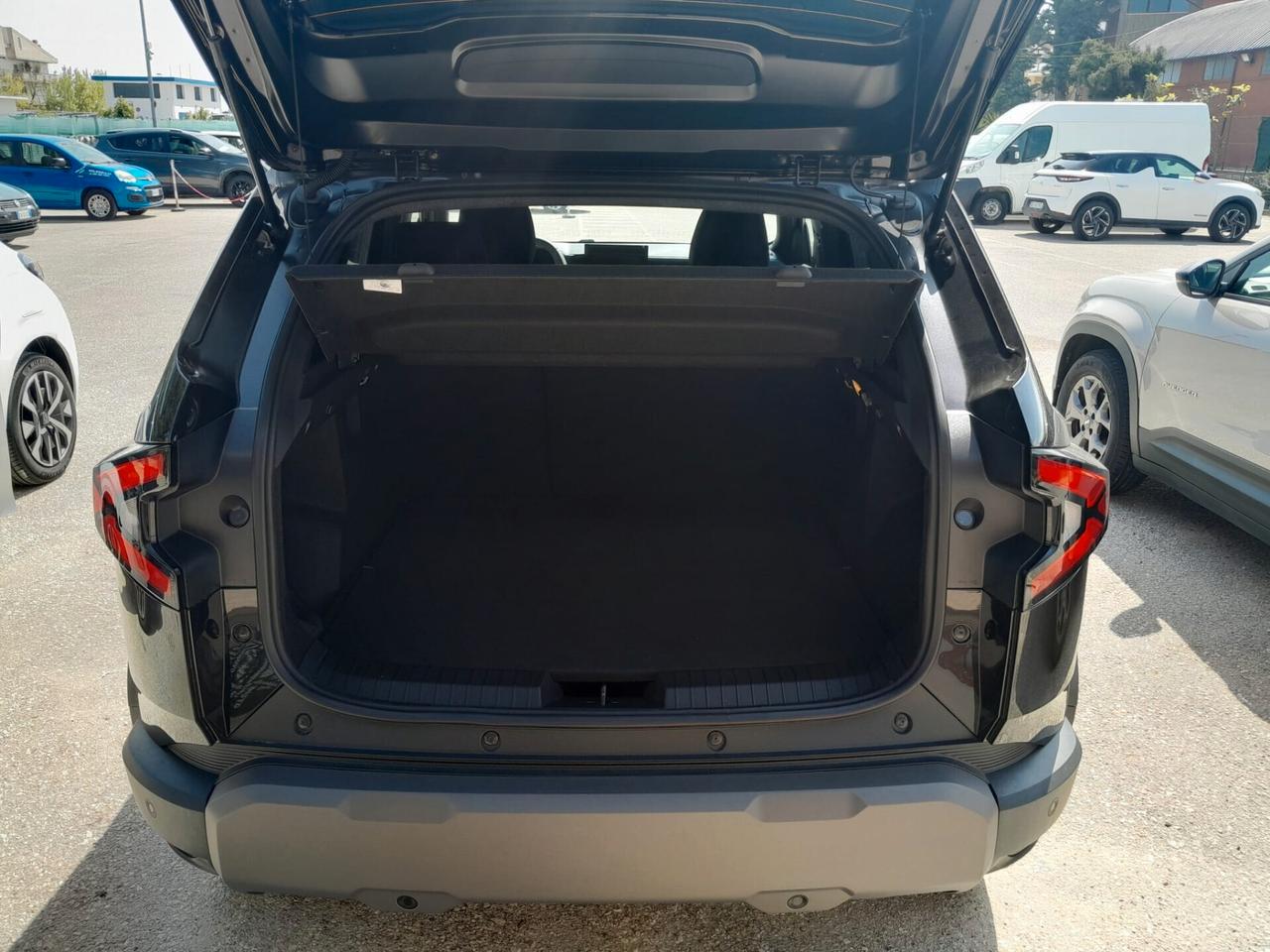 !!! Dacia Duster JOURNEY FULL HYBRID 155 CV "KM ZERO" !!!