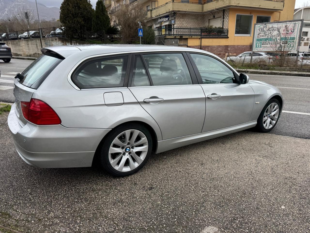 Bmw 318 318d 2.0 143CV cat Touring Attiva