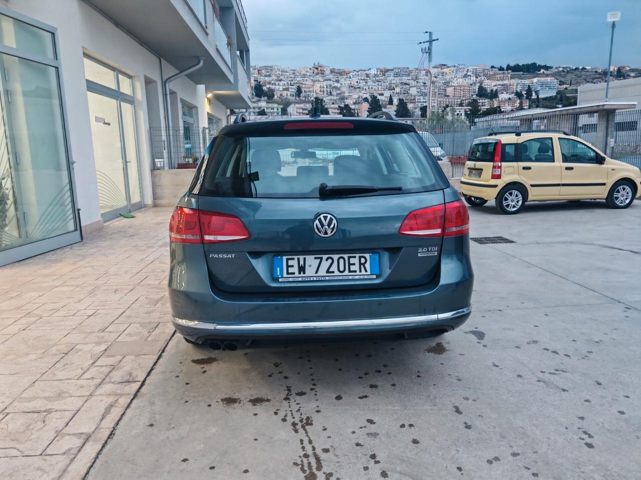 Volkswagen Passat Var. 2.0 TDI Highline BlueM.Tech.