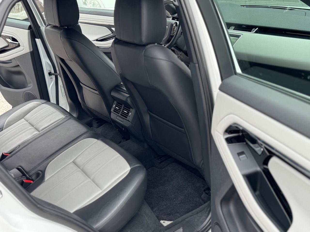 Land Rover Range Evoque 2.0 I4 200 CV R-Dynamic S